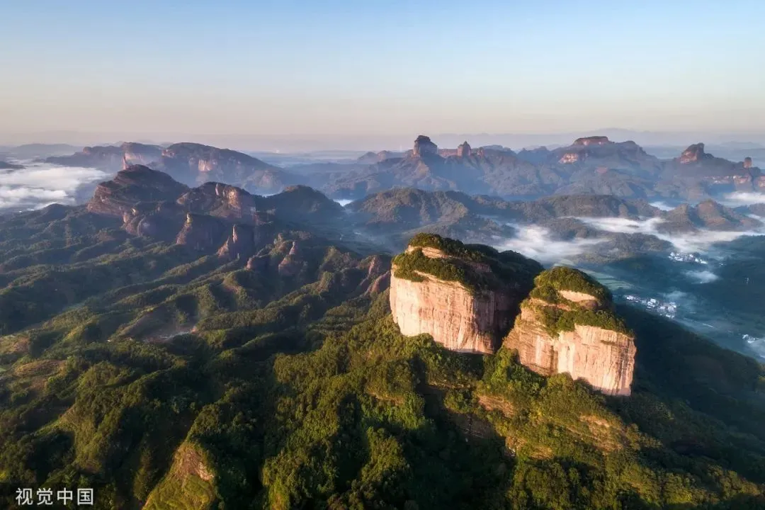 △丹霞山风貌。/视觉中国